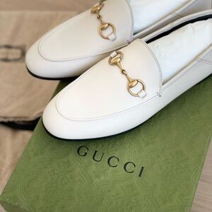 Gucci White Leather Horsebit Loafers (Authentic)